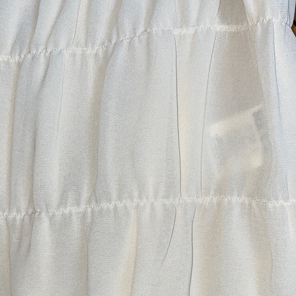 SER.O.YA X REVOLVE Lotta Ruffle Shorts Eggshell Cream NWT Luxury Lounge - Picture 9 of 11